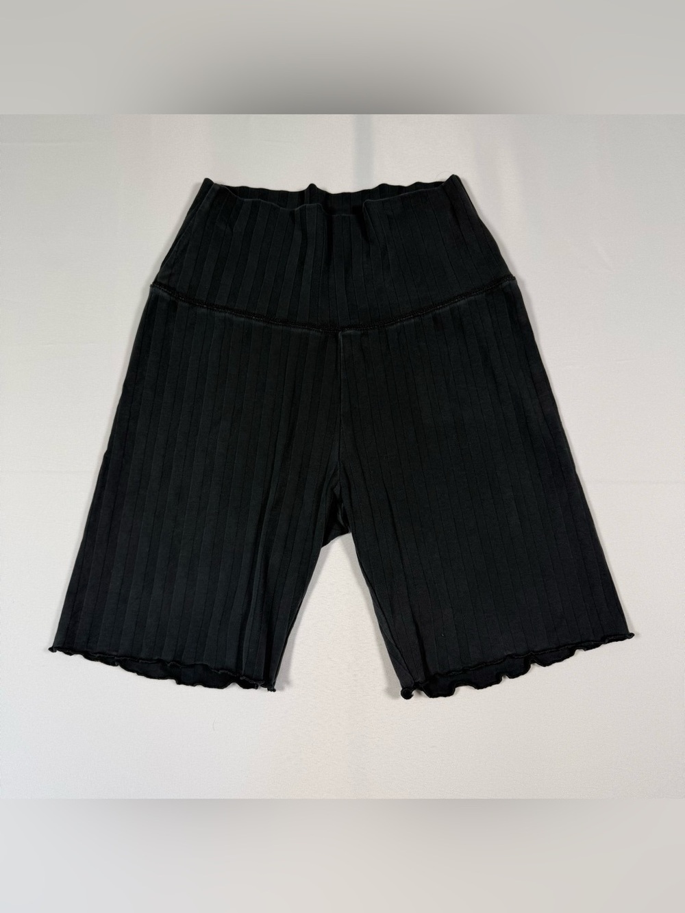 Aerie Ribbed Bike Shorts in Black Size M